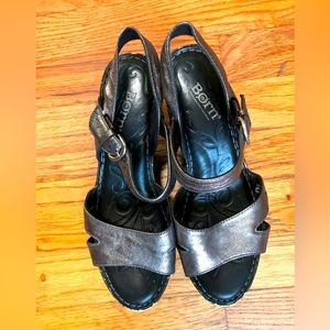 Born wedge sandals Sz 7